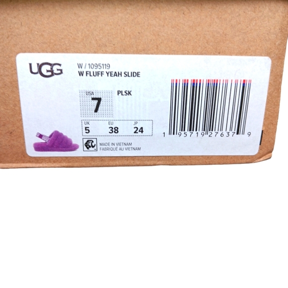 NEW UGG Fluff Yeah Slide Size 7 Purple New With Box - Picture 8 of 8